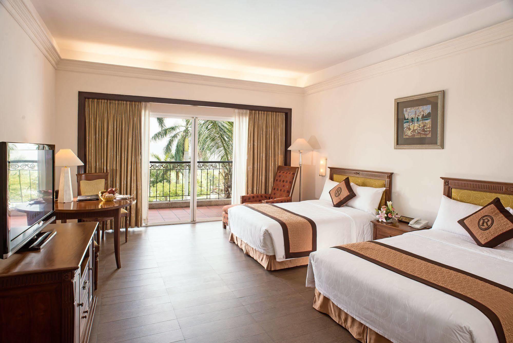 Royal Villas Halong Hạ Long Extérieur photo