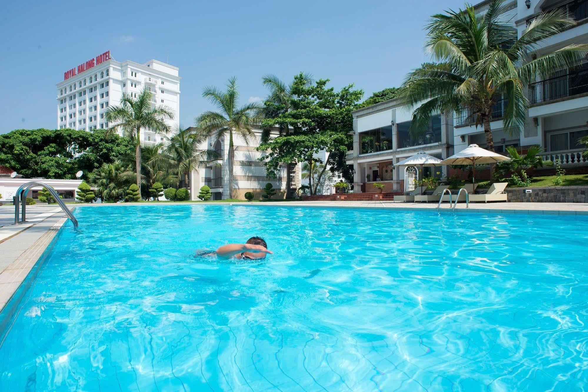 Royal Villas Halong Hạ Long Extérieur photo